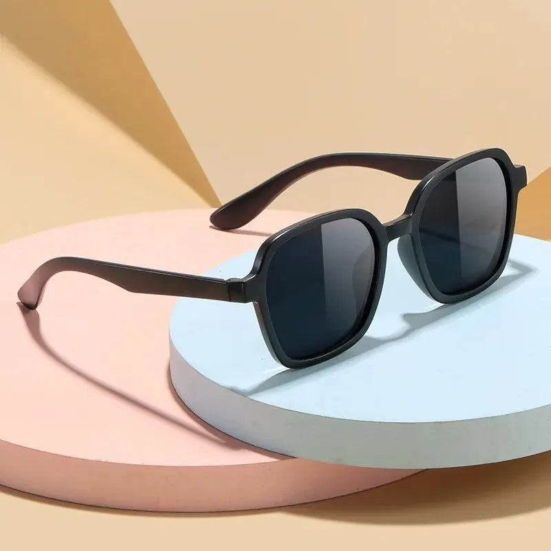 4 Colored Kids Sunglasses Set